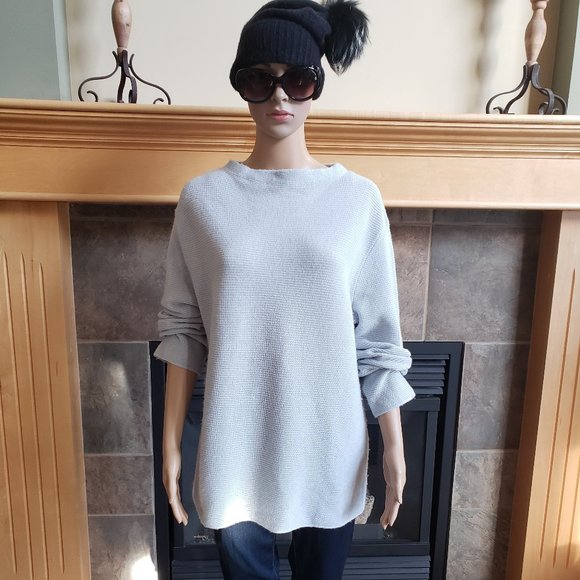 MASSIMO DUTTI, Cozy, classy pale light blue sweater - Picture 4 of 15